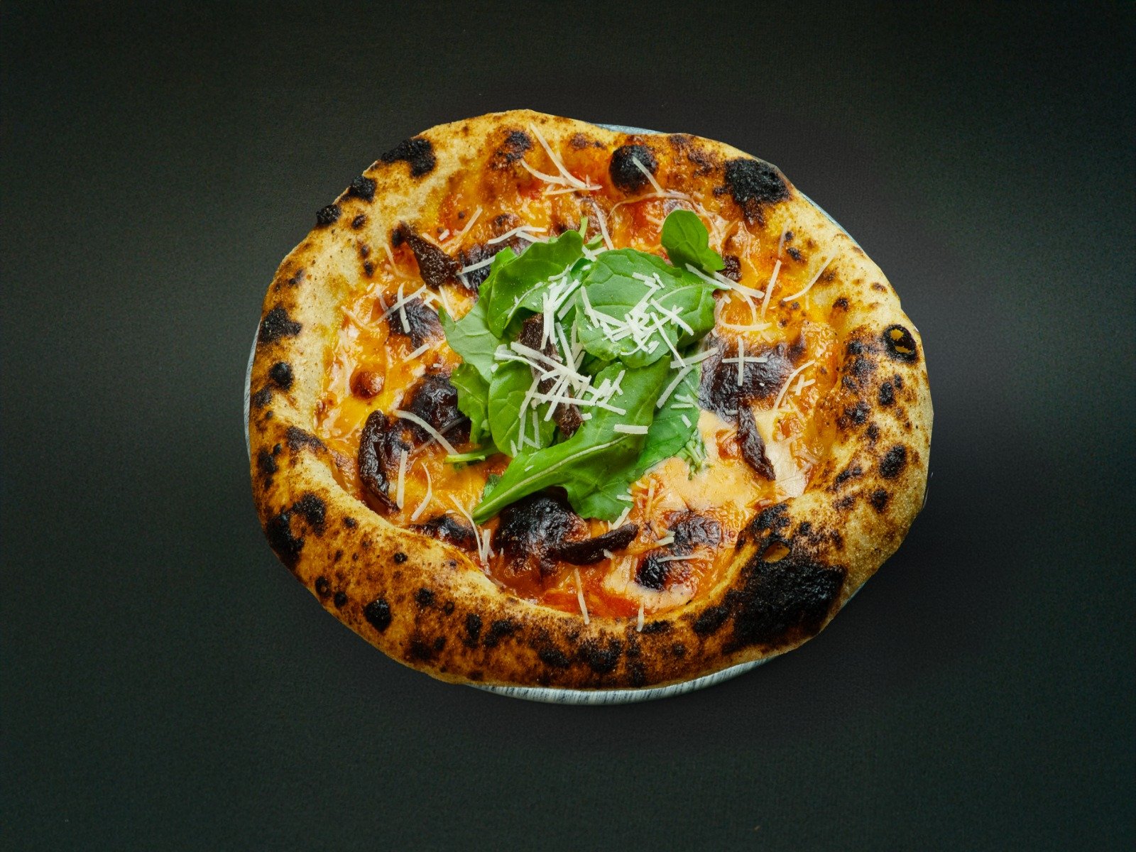 بيتزا روكولا